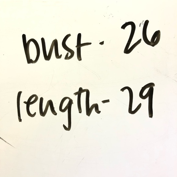 Vintage 1995 tweety bird XXL six flags t shirt 687 - Picture 11 of 12